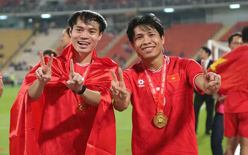 cau thu van toan nhung dau an lam nen ten tuoi cua tien dao viet nam