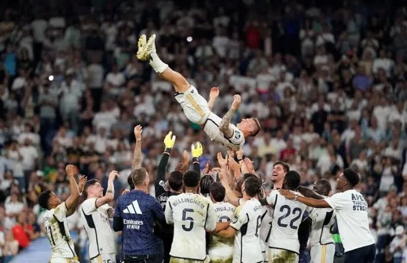 toni kroos giải nghệ